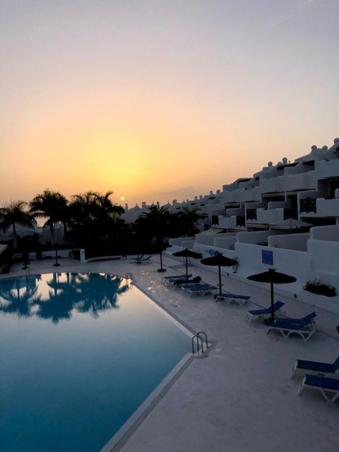 אדחה Adeje Paradise Resort מראה חיצוני תמונה